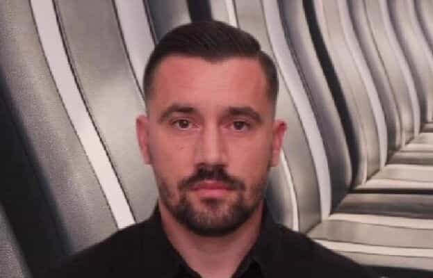 3891e24f8e79c57b5856a7148d7552bb m