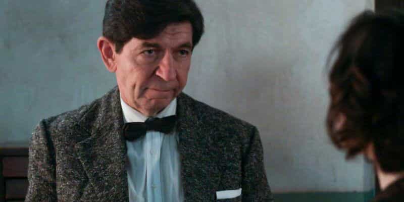 Grand hotel o chronis antimetopos me mia dysaresti ekplixi