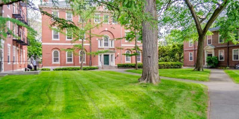 Harvard 1024x640 1