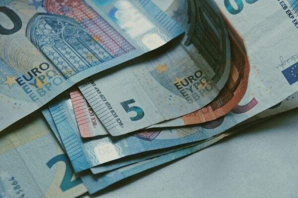 Τι συμβαίνει στο σώμα σας όταν πίνετε πράσινο χυμό κάθε πρωί