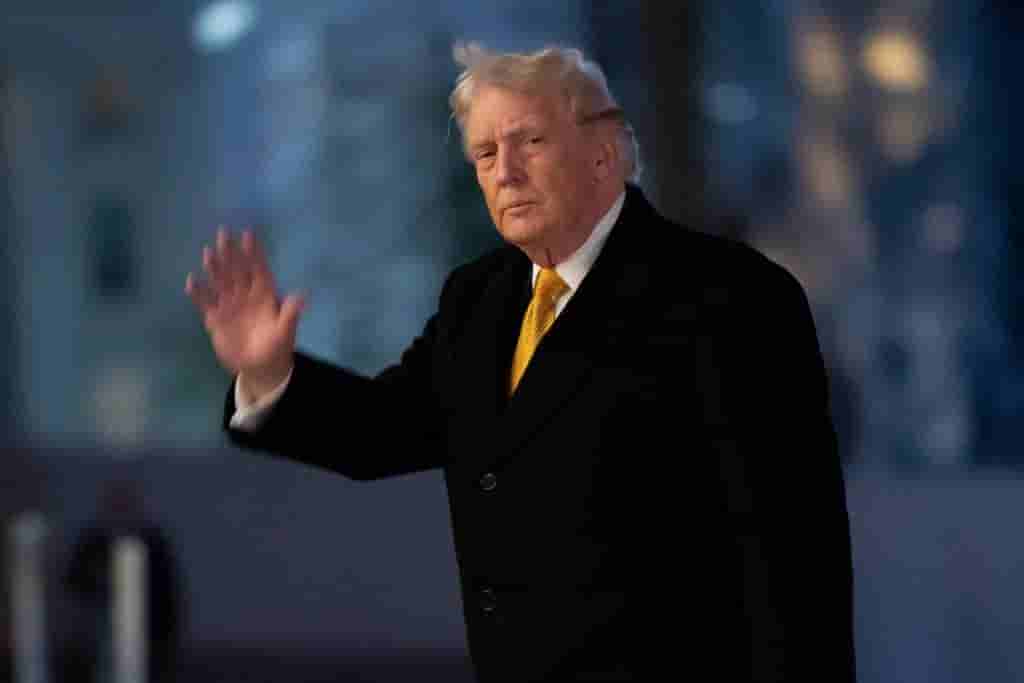 Ανατροπή και νίκη για την Μπάγερν στην Κολωνία – Η Βόλφσμπουργκ του βασικού Κουλιεράκη «λύγισε» την Ζανκτ Πάουλι του Σάλιακα