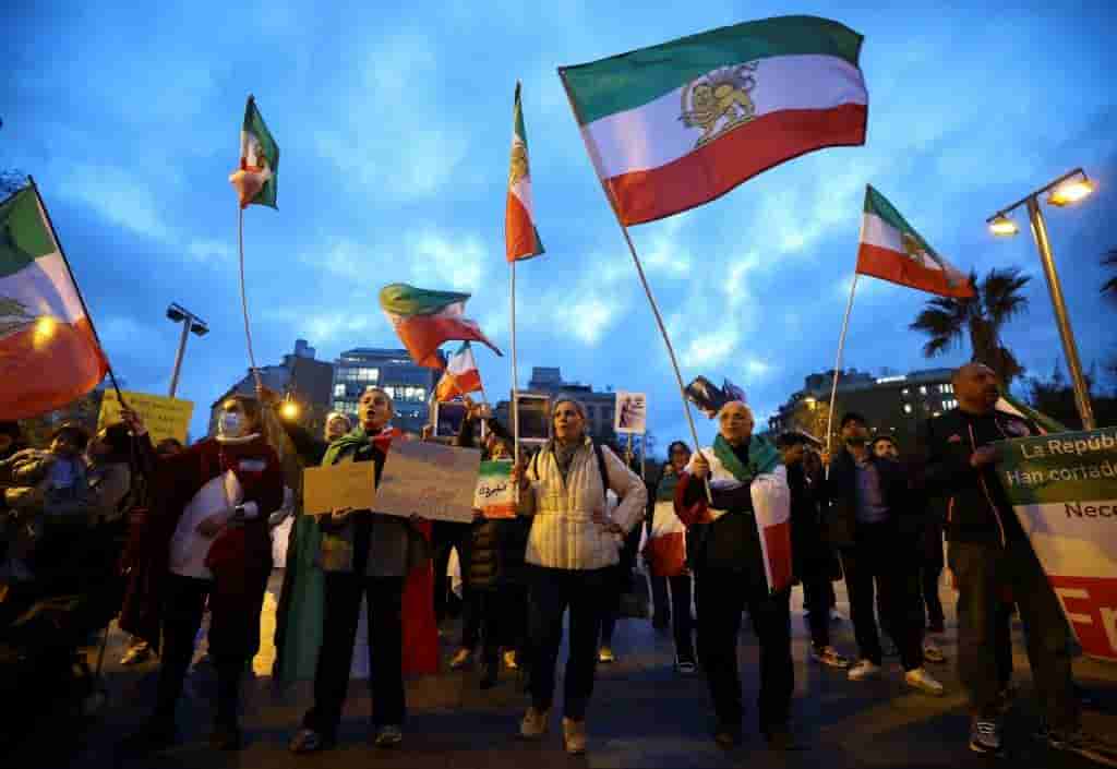 Οι G7 προειδοποίησαν το Ιράν με πρόσθετα μέτρα αν δεν σταματήσει την βίαιη καταστολή των διαδηλώσεων