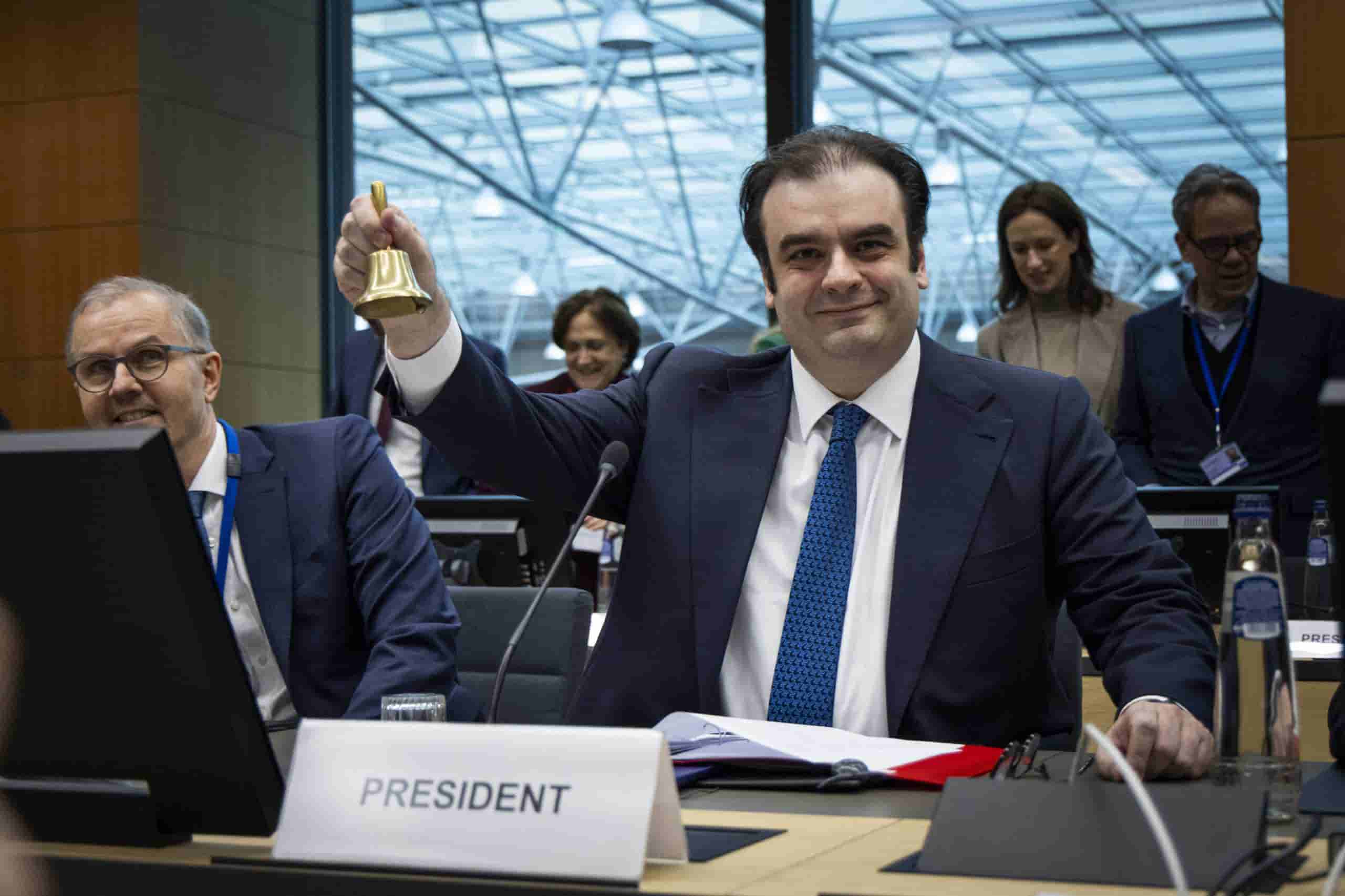 Μην τα πετάξετε: 10 αντικείμενα που αλλάζουν ό,τι ξέρατε για την ανακύκλωση