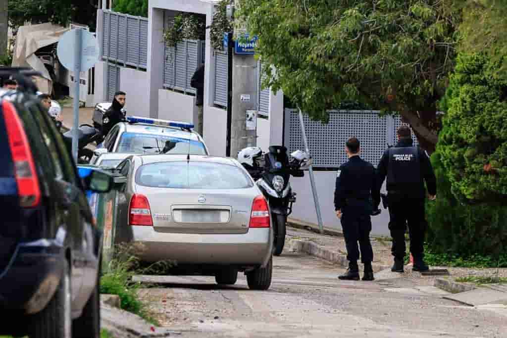 Γρίπη: Πόσες μέρες μετά μεταδίδει κάποιος που έχει κολλήσει