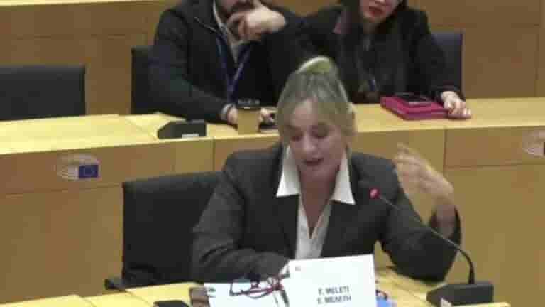 Ολυμπιακός: Ένας Μαέστρος Γουόκαπ και ένας Εξωγήινος Βεζένκοβ