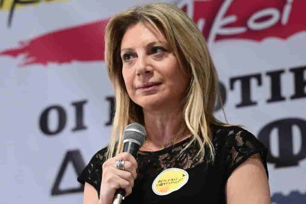 Η ΝΔ παραπέμπει την Κωνσταντοπούλου στον Κακλαμάνη με αίτημα να οδηγηθεί στην Επιτροπή Δεοντολογίας