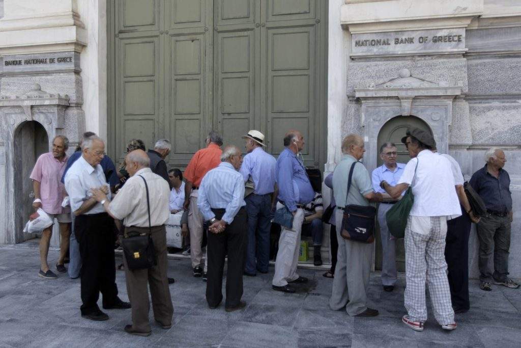 Η Γη της Ελιάς – Σήμερα 23/2: Ο Παυλής μαθαίνει τη σκληρή αλήθεια