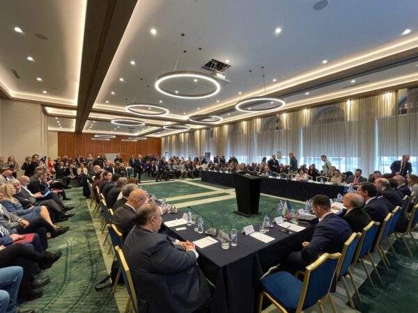 Χωρίς προσφορές ο τουριστικός λιμένας Πάτρας «Patradise Mega Yacht Marina»