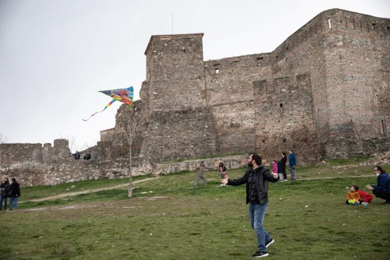 Ο Τσιτσιπάς πήρε σπουδαία νίκη επί του Μεντβέντεφ και είναι στα προημιτελικά της Ντόχα!