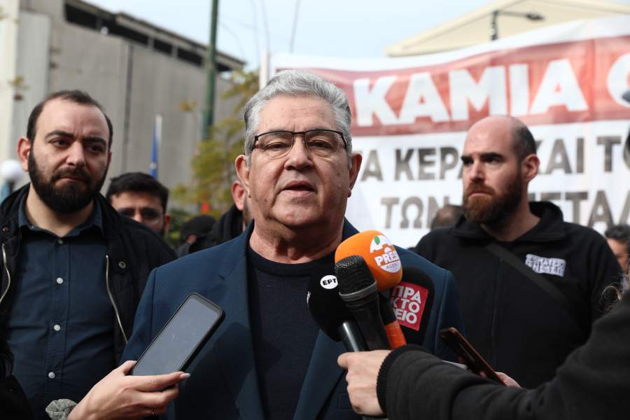 Υποκλοπές: Ο εισαγγελέας ζητά ενοχή για τους 4 κατηγορούμενους και αυστηρότερες κατηγορίες