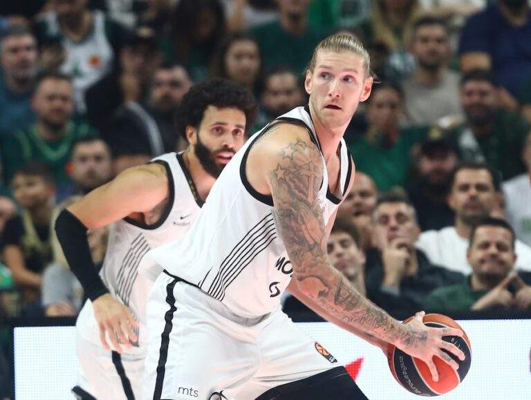 Ο Παύλος Κοντογιαννίδης απαντά στον Γιάννη Στάνκογλου για τον “Καποδίστρια”: “Αν η αισθητική σου είναι σε όλα αυτά τα καθημερινά που παίζεις, λυπάμαι” (Βίντεο)