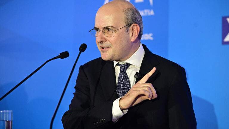 Βουλή: Ομόφωνη εισήγηση για άρση ασυλίας του βουλευτή της ΝΔ Δημήτρη Μαρκόπουλου