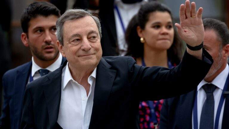 Σκάνδαλο Έπσταϊν: Παραιτήθηκε από το εργατικό κόμμα ο Πίτερ Μάντελσον