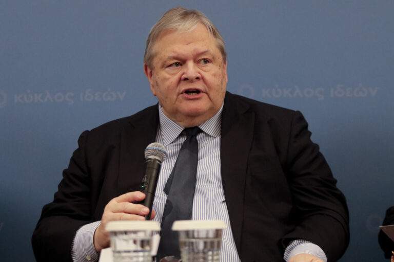 Τέλος το χάρτινο δίπλωμα οδήγησης: Ποιοι πρέπει να το αλλάξουν μέσα στο 2026