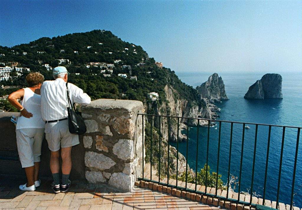 Επίθεση με οπαδικό κίνητρο στο Γαλάτσι: Δύο τραυματίες από μαχαίρι! (vid)