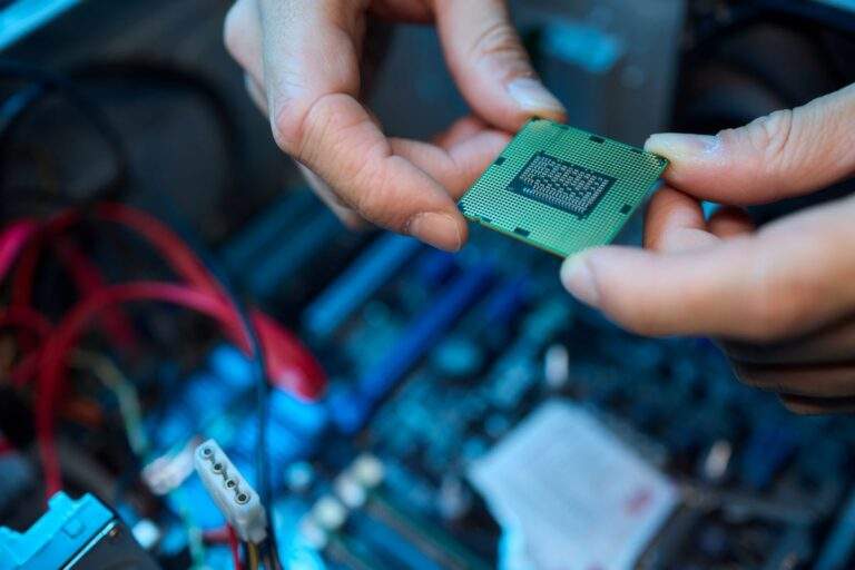 Ύποπτα για ογκογένεση αυτά τα τρόφιμα – «Θρέφουν» τα καρκινικά κύτταρα και δεν λείπουν από κανένα ντουλάπι