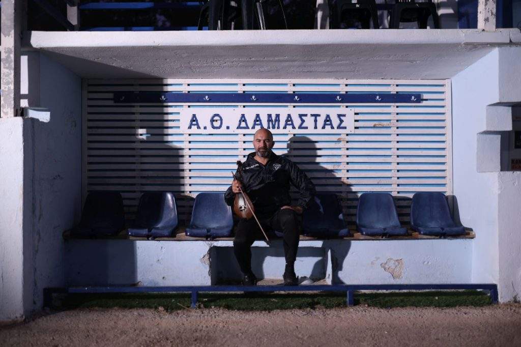 Η Γη της Ελιάς: Ο Ρούσσος χτυπάει την Άννα