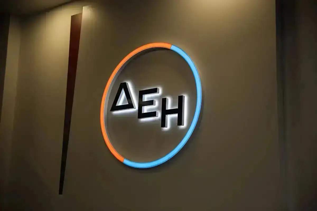 ΠΑΣΟΚ σε ναρκοπέδιο: Ο Ανδρουλάκης και η μάχη επιβίωσης μέχρι το 2027