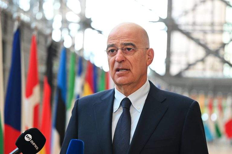 Γλάστρα που ανθίζει όλο το χρόνο: Το μυστικό που δεν σου λένε