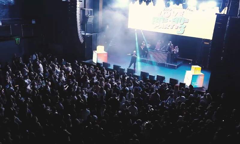 Τρίτωσε από Μακεδονικό