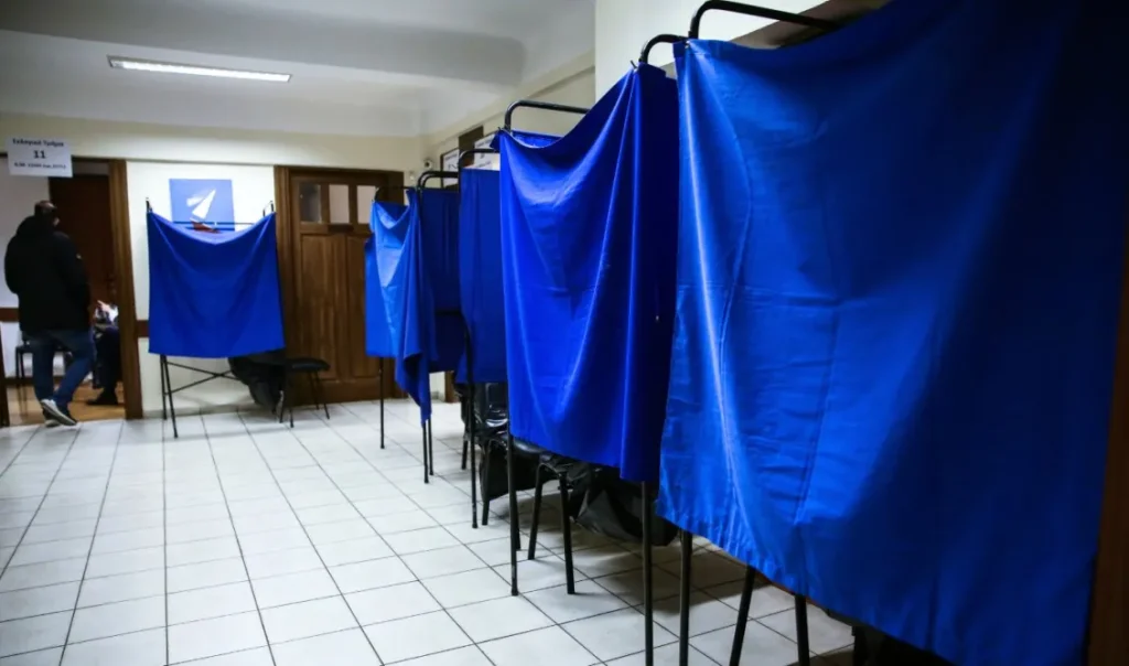 Πρώτη γνωριμία με το BYD Sealion 5 DM-i: Το PHEV που αλλάζει τις ισορροπίες