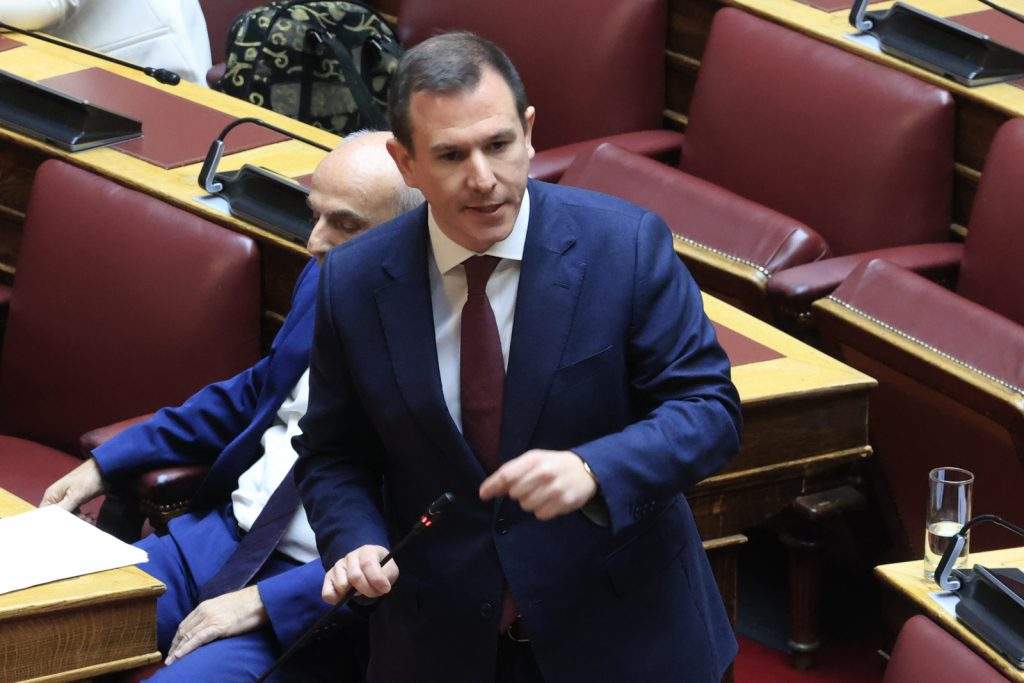 Ο Christian Horner δηλώνει ότι δεν έχει τελειώσει ακόμα με την F1