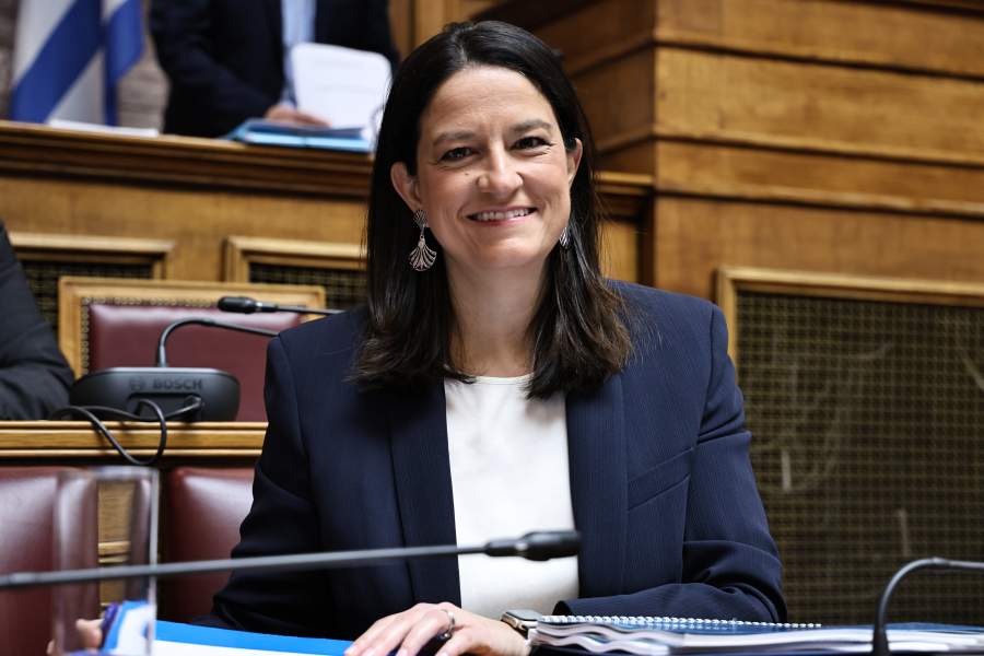 Φρίκη στην Καρδίτσα: Βίασαν κουτάβι δεμένο σε δέντρο (βίντεο)