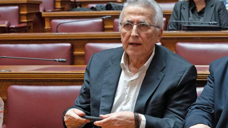 Χέιζ-Ντέιβις: Τελειώνει και τυπικά η μεταγραφή του στη Χάποελ