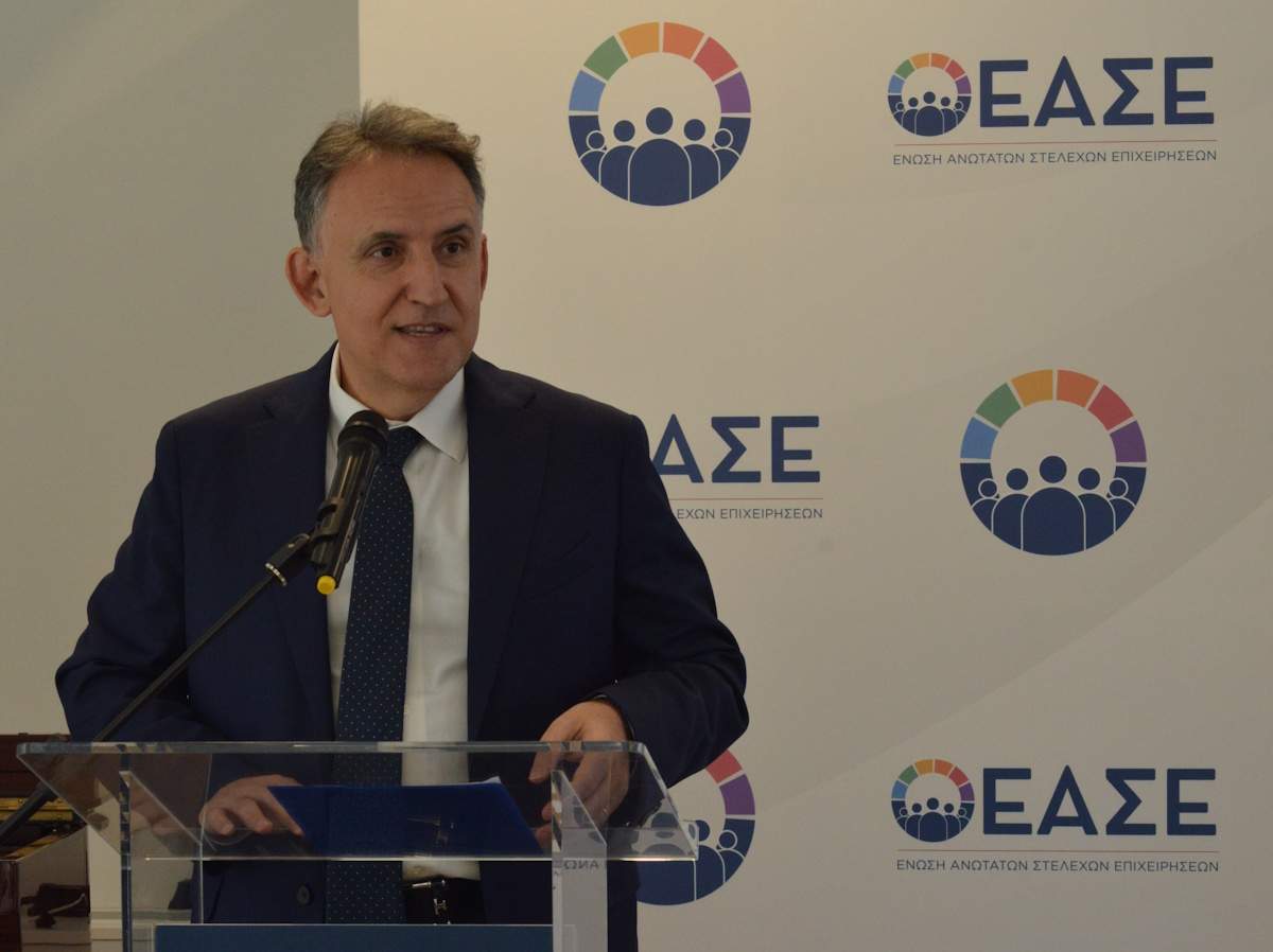 ΣΥΡΙΖΑ και ΚΚΕ συνέδεσαν τις δηλώσεις Γεωργιάδη με τις φωτογραφίες από την Καισαριανή