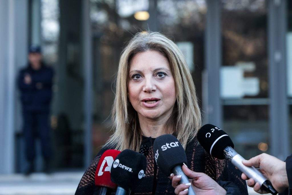 Πόρτο Λεόνε: Η Αλεξάνδρα σχεδιάζει τη δολοφονία της Άντζελας