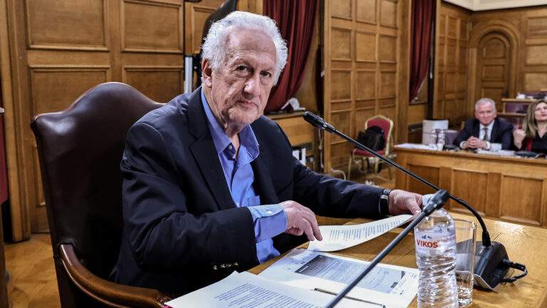 Πώς θα μειωθεί η γραφειοκρατία στο Δημόσιο: 12 ερωτήσεις και απαντήσεις για το νέο νομοσχέδιο