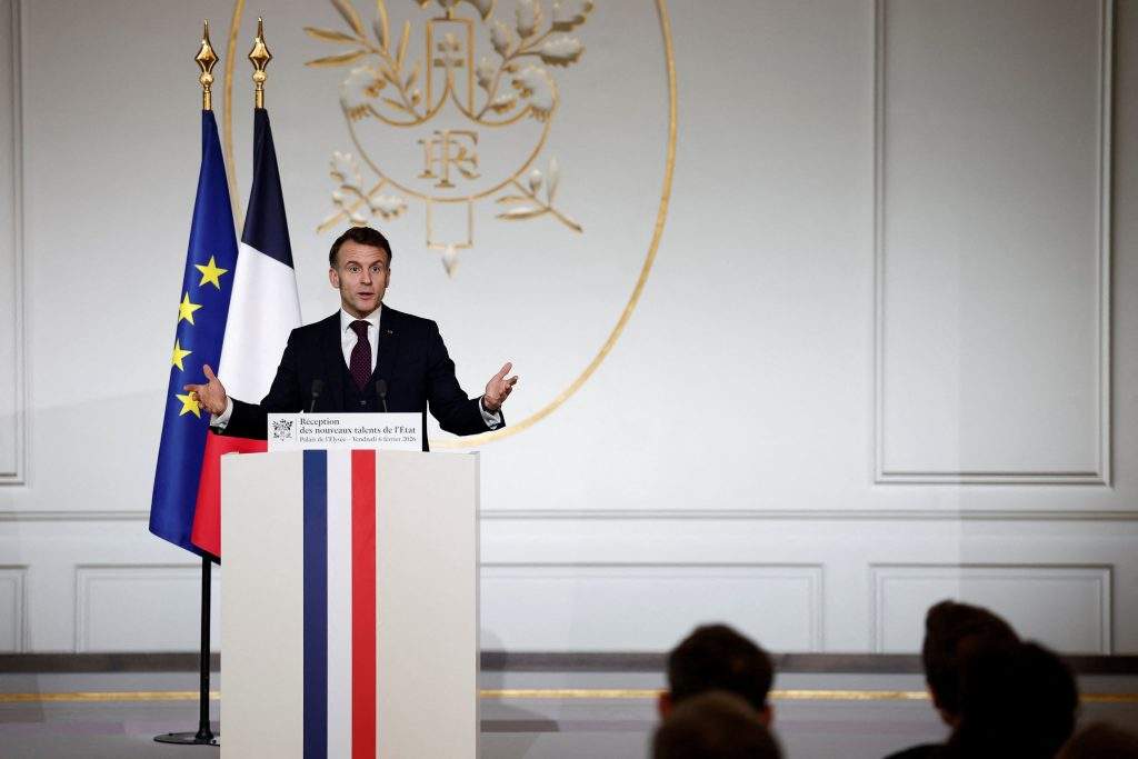 Συγκλονιστικό βίντεο: Η στιγμή που άνδρας εφαρμόζει στον εαυτό του τη λαβή Χάιμλιχ και σώζεται από βέβαιο πνιγμό