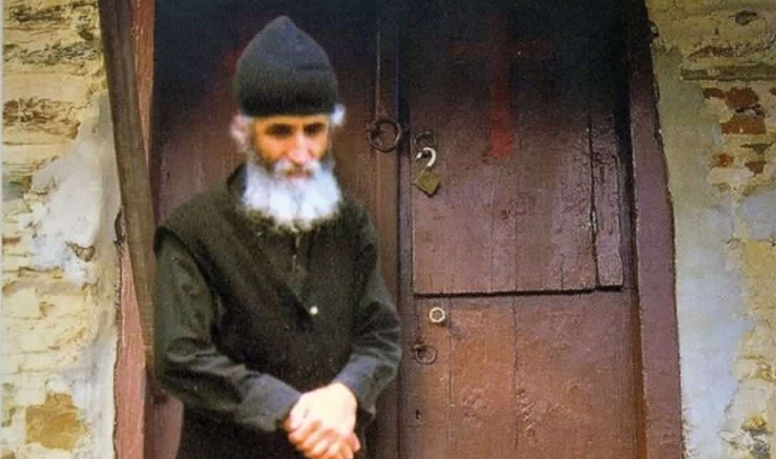 Διαρροή δείχνει ότι εξετάζεται δορυφορική συνδεσιμότητα 5G στο iPhone 18