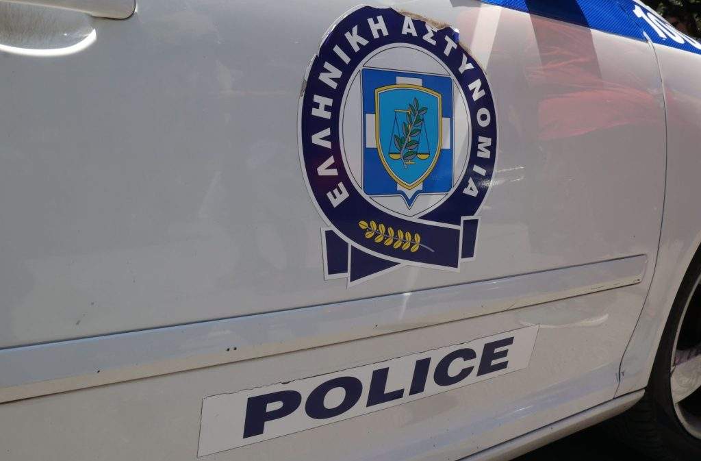 Να μ’ αγαπάς: Πηγαίνει στην τελετή και αρχίζει να ουρλιάζει