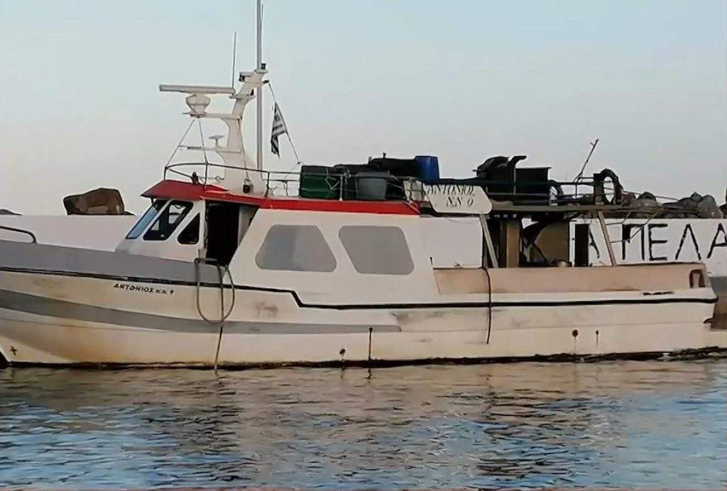 Άγιος Έρωτας: Ο Παύλος παίζει παιχνίδι συμφερόντων – «Πουλάει» τη Δώρα