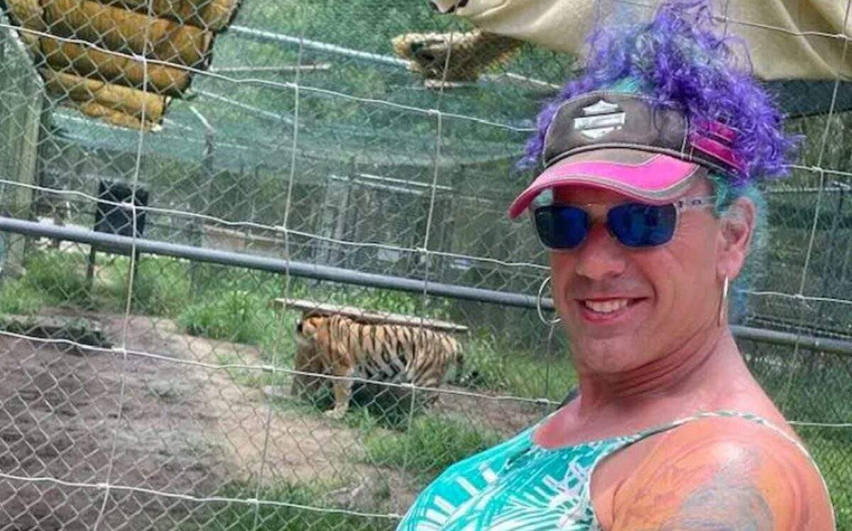 Άρτα: 14χρονη κάπνιζε κάνναβη στο προαύλιο σχολείου και κατέληξε στο νοσοκομείο – Τρεις συλλήψεις