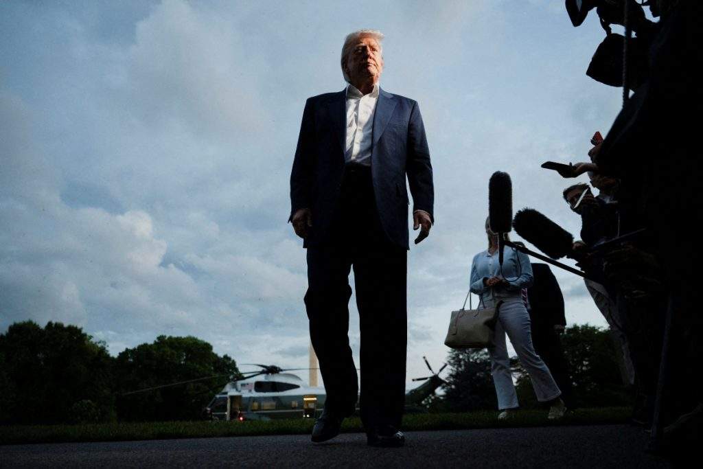 Να μ’ αγαπάς: Η Σοφία «τελειώνει» τον Θεόφιλο