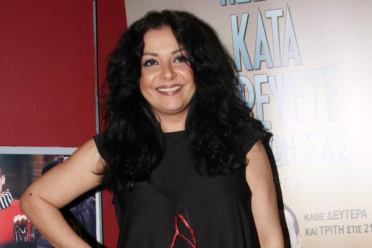 Tα δάκρυα της Νάνας Μούσχουρη: Ο Νίκος Αλιάγας την βράβευσε στη Γαλλία με λόγια του Νίκου Καζαντζάκη