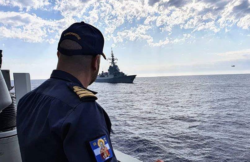 Σπείρα παρίστανε υπαλλήλους του ΔΕΔΔΗΕ και απέσπασε 280.000 ευρώ