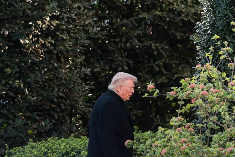 Θρήνος για τις δύο γυναίκες που έχασαν τη ζωή τους στον Βόλο: «Καίγεται η μάνα μου», φώναζε ο γιος της μίας