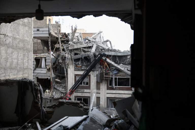 Με σχολικές τσάντες στα χέρια οι Ιρανοί πριν το φιλικό με τη Νιγηρία – Σκόραρε ο Ταρέμι (vids)