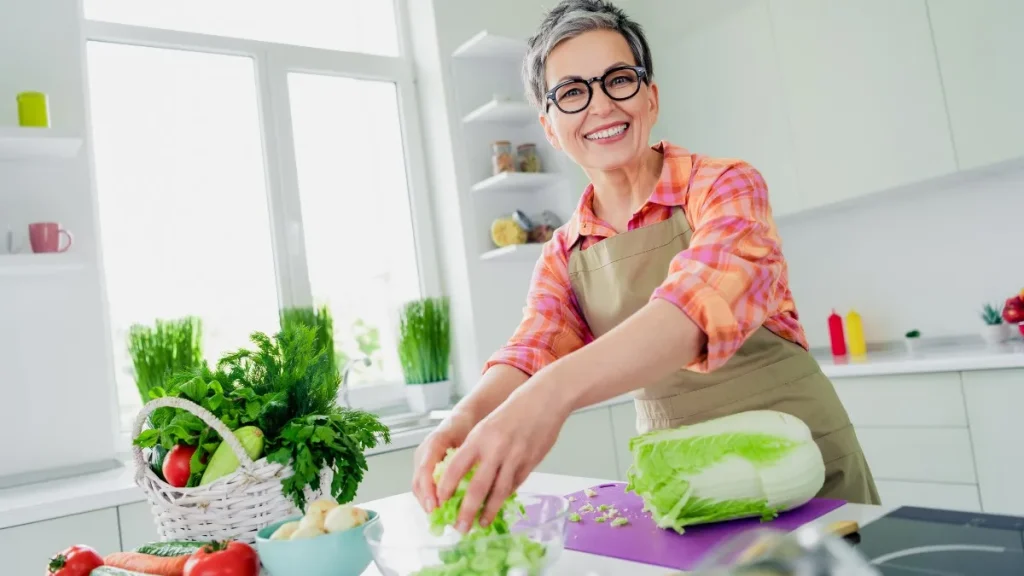 Γιατί το σκυλί σας γλείφει συνέχεια; Το απλό κόλπο που το ηρεμεί