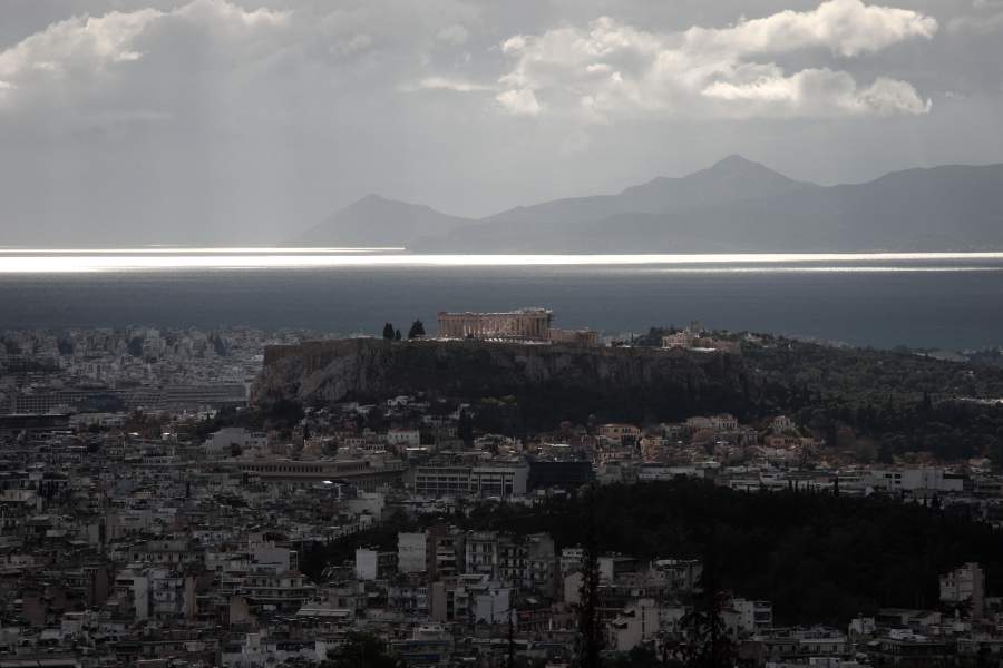 Μεταβλητότητα επικρατεί στις διεθνείς τιμές πετρελαίου
