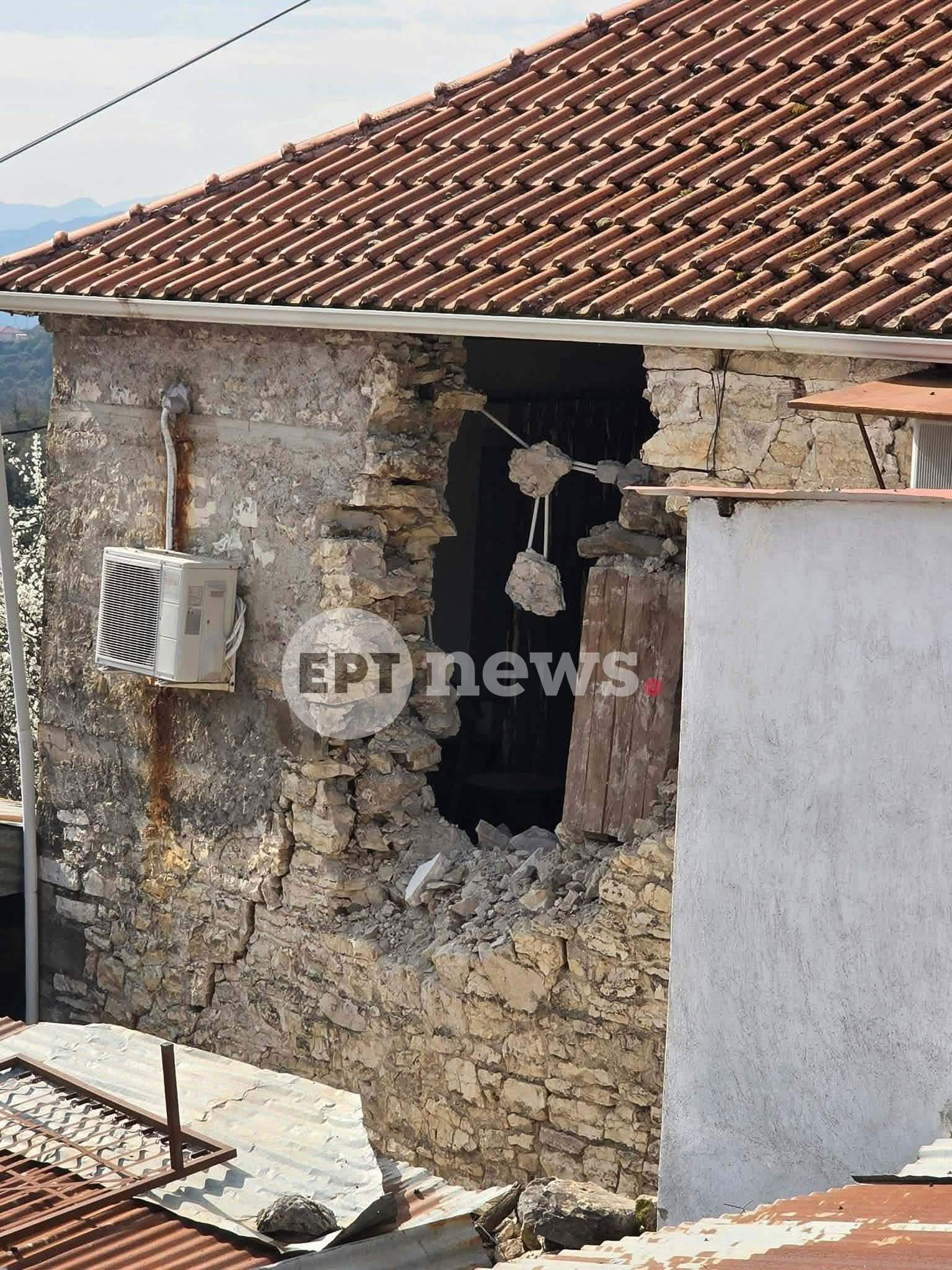 Θεσσαλονίκη: Έγραψαν σε άγαλμα «Ιησούς Χριστός Νικά»