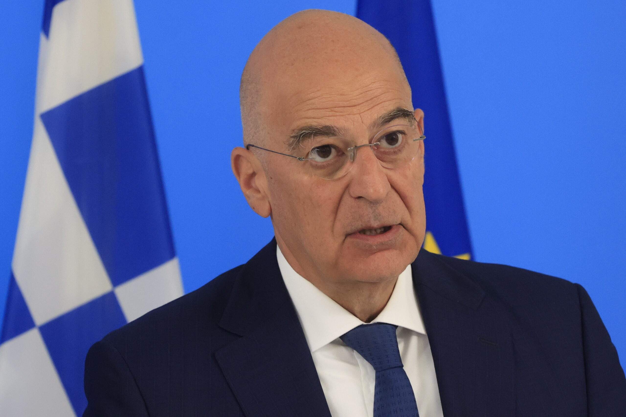 Φωτιά σε διαμέρισμα λίγο έξω από τη Λαμία, δείτε φωτογραφίες