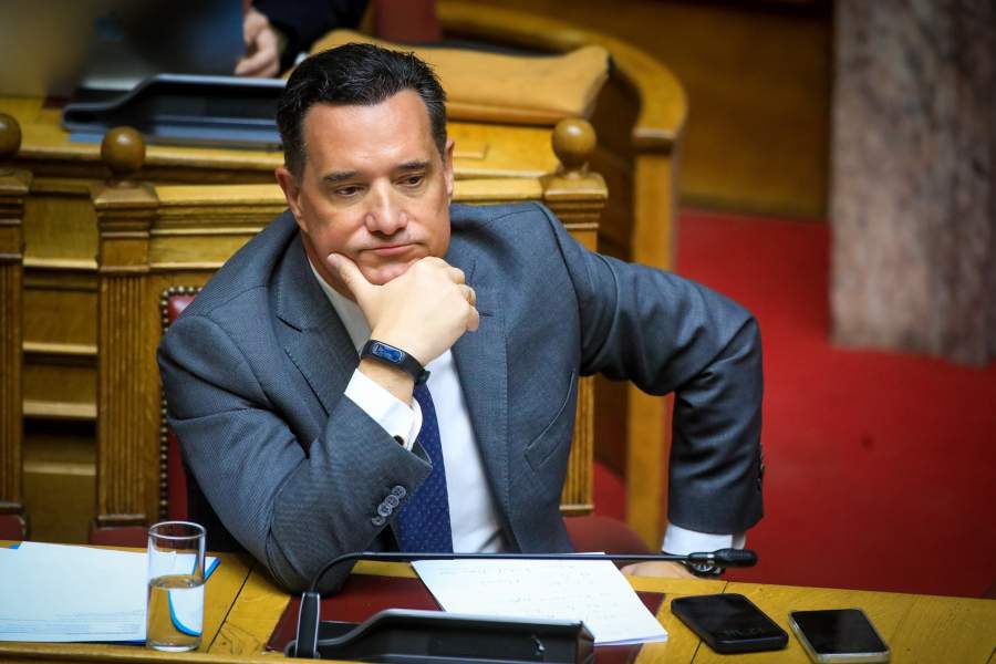 «Σχέδιο συμφωνίας» με το Ιράν παρουσίασε ο Τραμπ – Ισχυρίζεται ότι περιλαμβάνει «αλλαγή καθεστώτος»