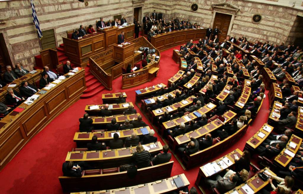 ΠΑΟΚ: Συμβολική δενδροφύτευση 1.926 δέντρων στο περιαστικό δάσος Τούμπας