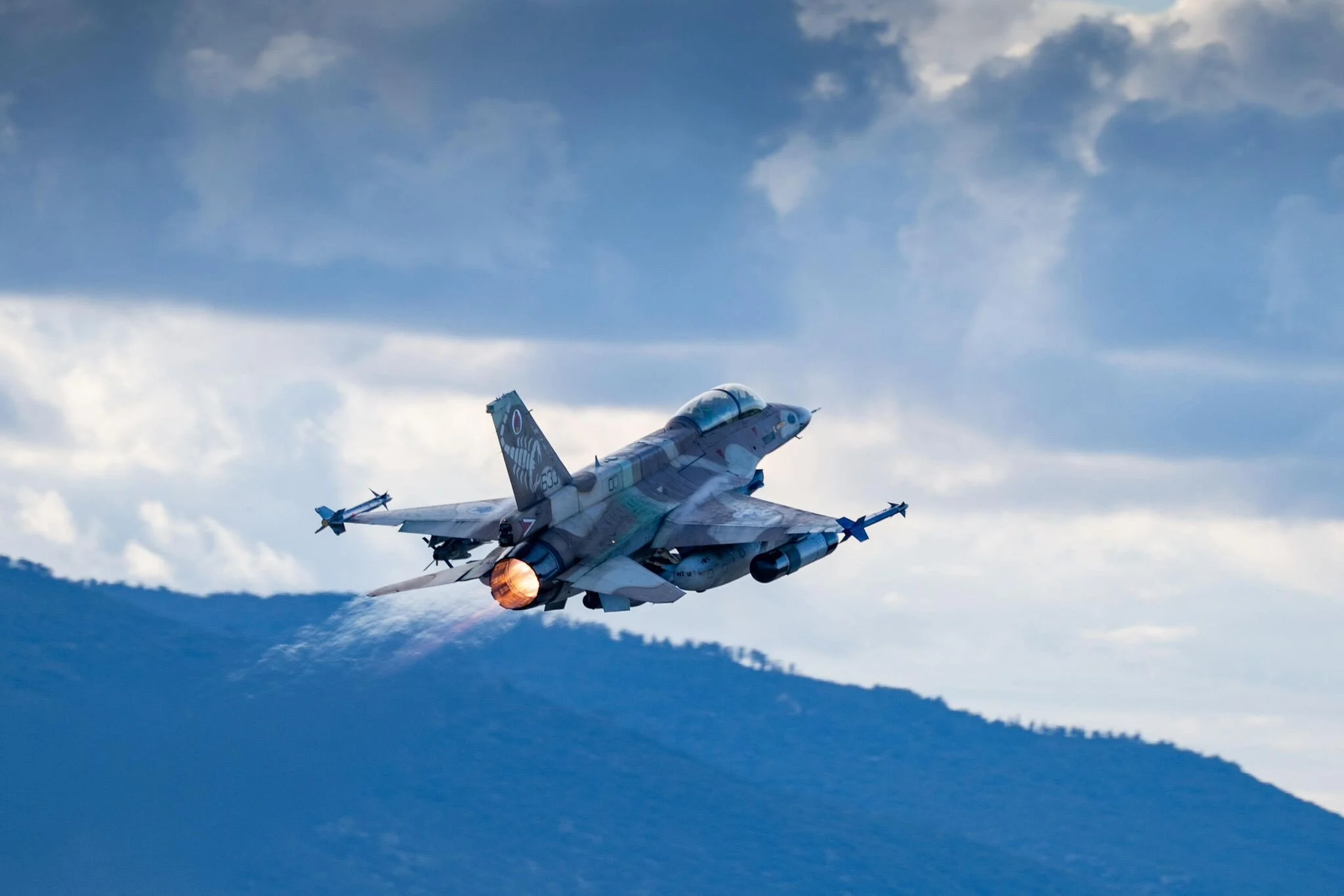 Φυλή: Δύο συλλήψεις για απάτες και κλοπές σε βάρος πολιτών – Πώς αποσπούσαν κοσμήματα και χρήματα από τα θύματά τους