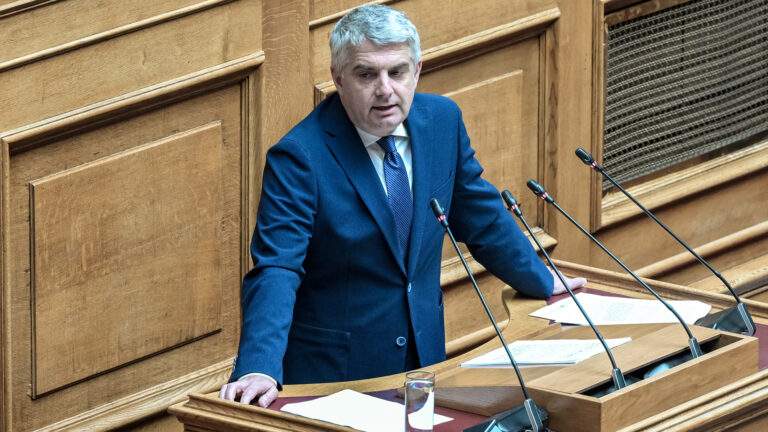 Λιτόχωρο: Στην εντατική 60χρονη τουρίστρια ύστερα από επίθεση από αγέλη σκύλων