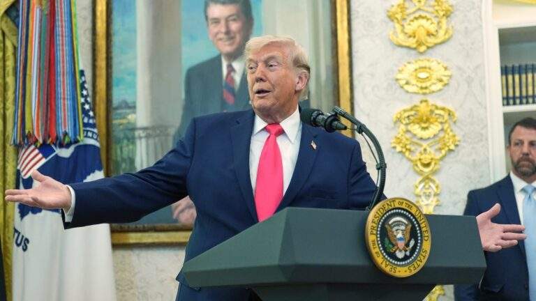 ΚΛΕΙΣΤΑ ΣΧΟΛΕΙΑ ΑΥΡΙΟ – Ο ΛΟΓΟΣ